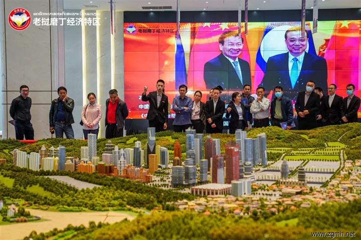 老中合作委员会副主席赛萨纳莅临磨丁考察指导